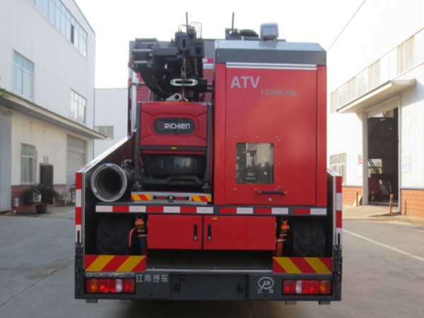 重汽泵浦消防車（遠程供水+水帶敷設(shè)）