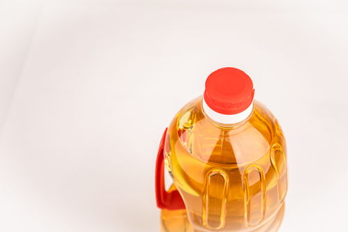 大瓶食用油调味料佐料厨房用品摄影图 摄影
